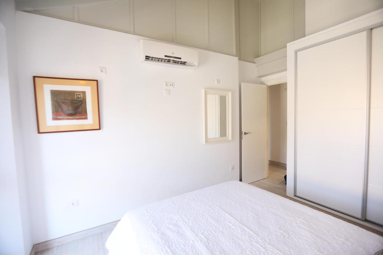 Apartamento Mar De Alboran Малага Экстерьер фото